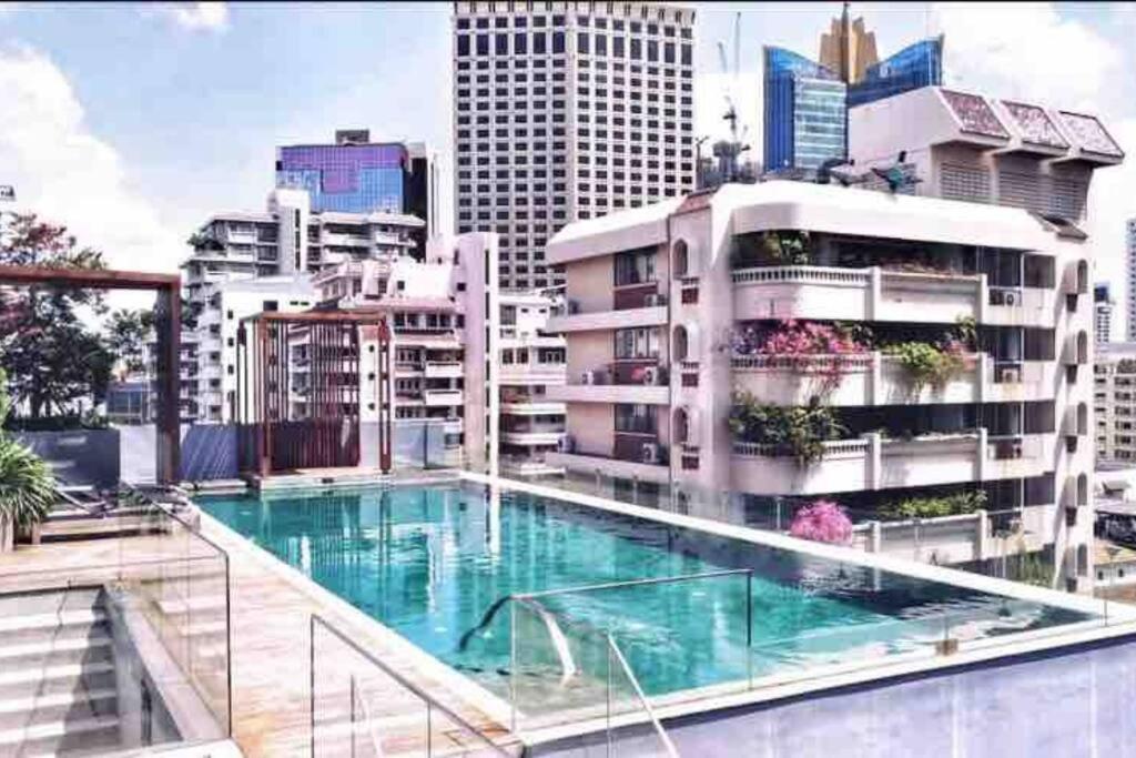 Stylish 1 Bedroom, Nice Pool,Bts Asok, Sukhumvit Bangkok Exteriör bild